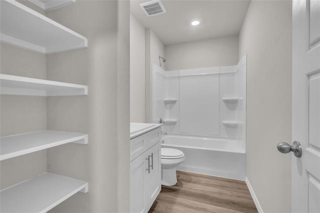 Building Photo - 16425 Rangerville Dr