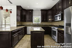 Building Photo - 14114 Touch Gold