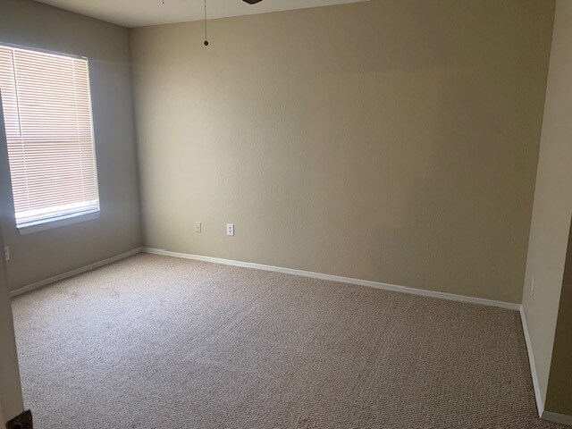 Building Photo - 4850 51st St W