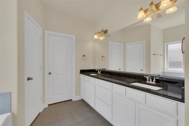 Building Photo - 8808 Tatenhill Pl