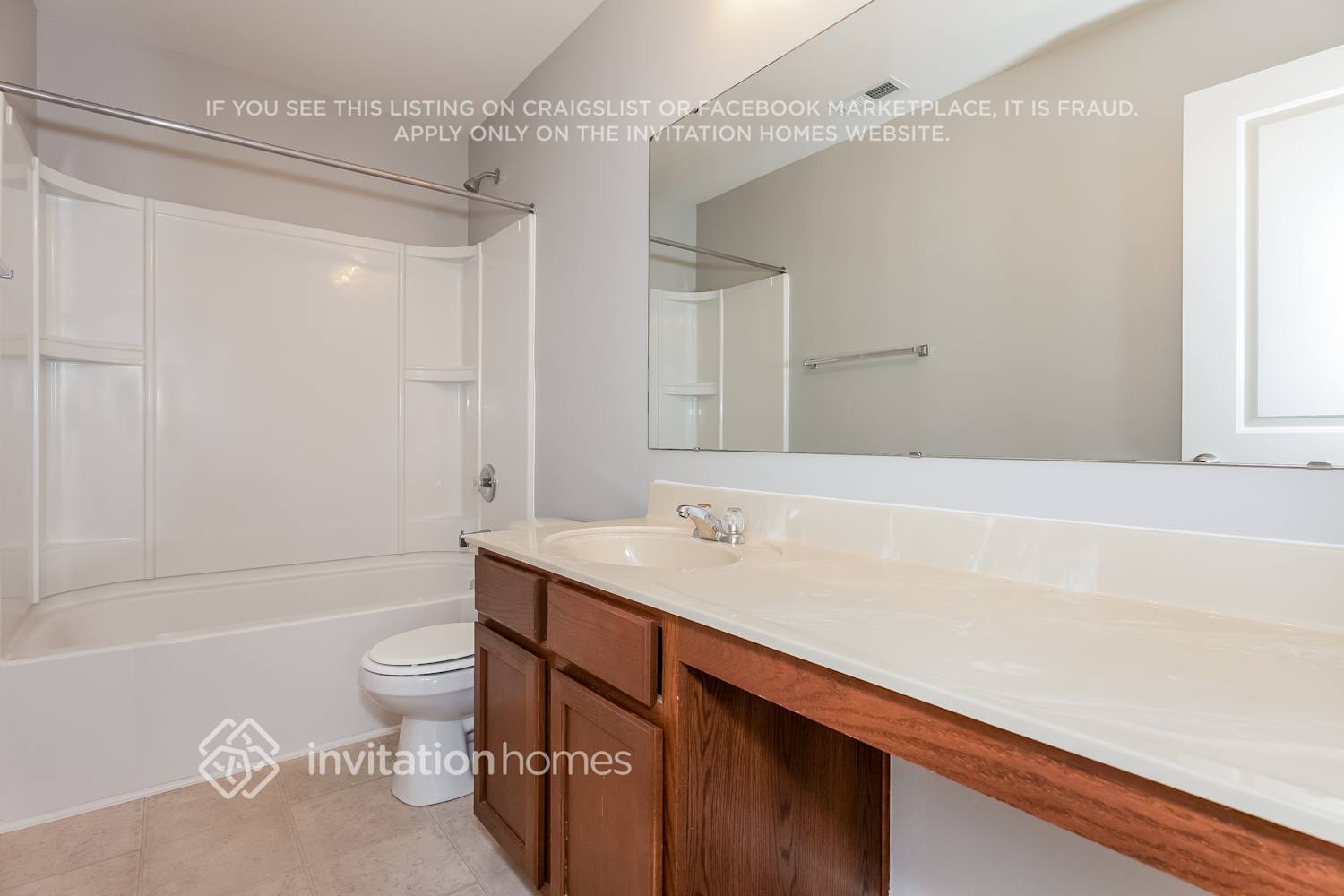 Building Photo - 7004 Dacian Ln