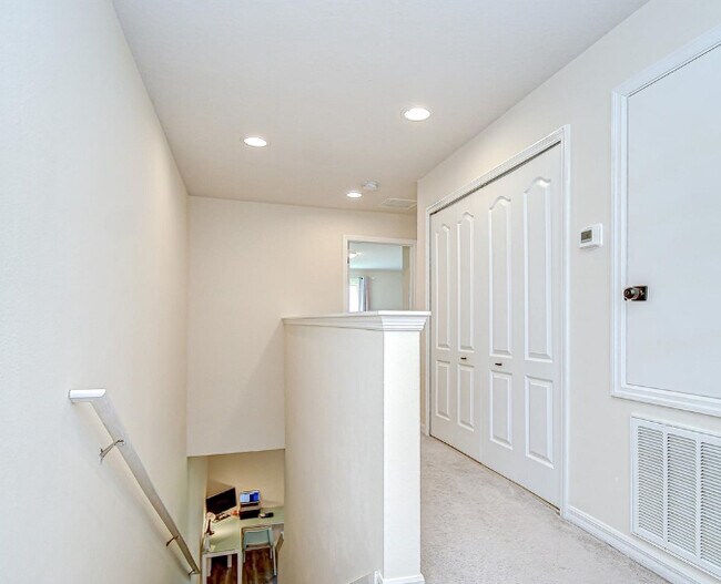 Building Photo - 10822 Verawood Dr