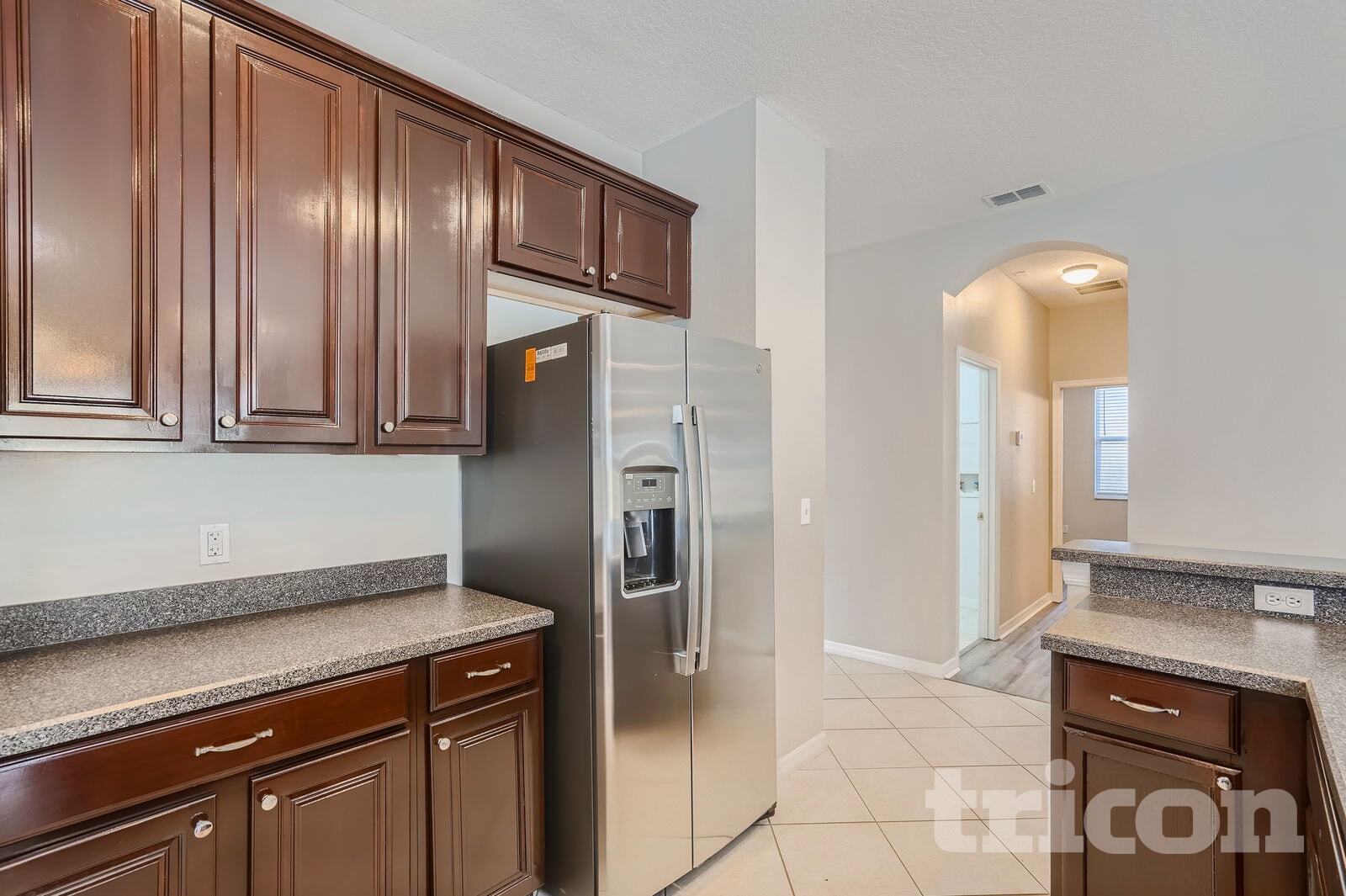 Building Photo - 5555 Burlwood Dr