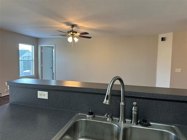 Building Photo - 4514 Quail Run Rd