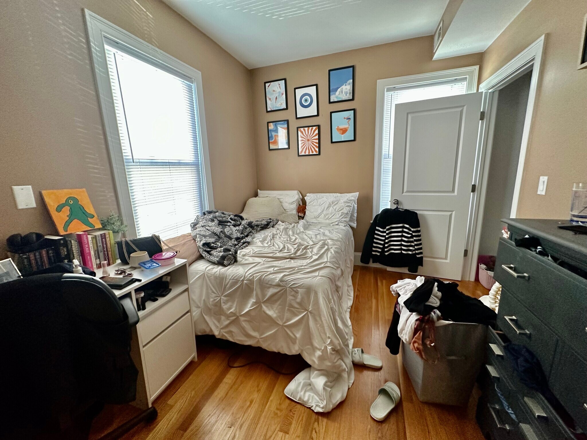 Building Photo - 10 Saint Lukes Rd