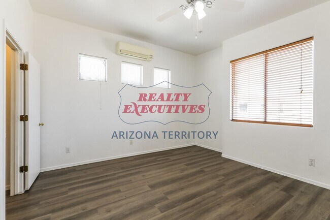 Building Photo - Presidio at William Centre - 2 Bdrm, 2.5 Bath - Coming Soon