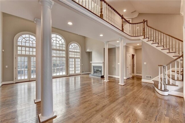 Building Photo - 3871 River Mansion Dr NW