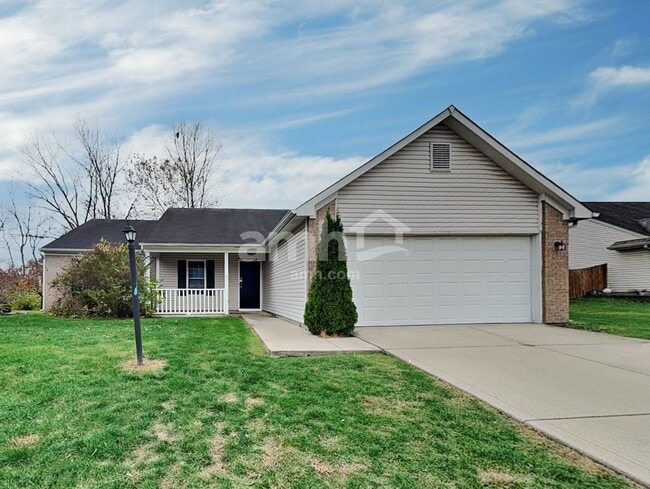 Building Photo - 8749 Trumpeter Dr