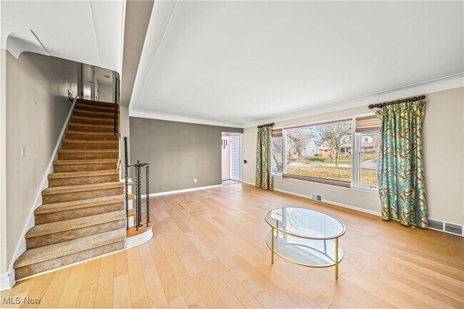 Building Photo - 21516 Halworth Rd