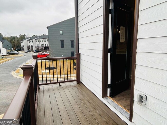 Building Photo - 420 Thatch Ter