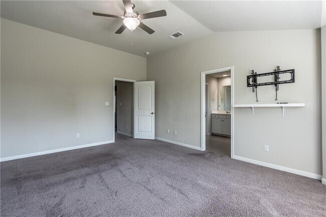 Building Photo - 5649 Porano Cir