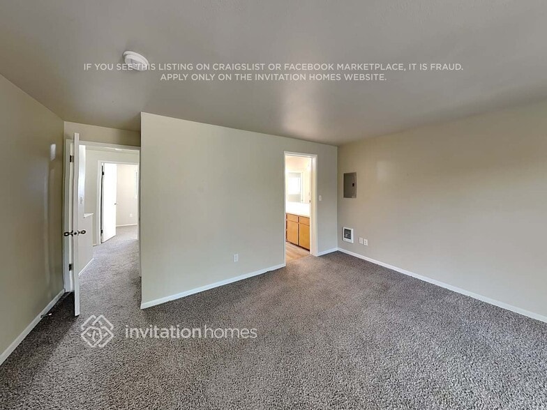 Building Photo - 13712 SE 170th St