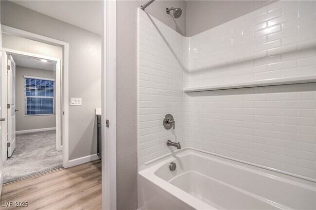 Building Photo - 2457 Padulle Pl