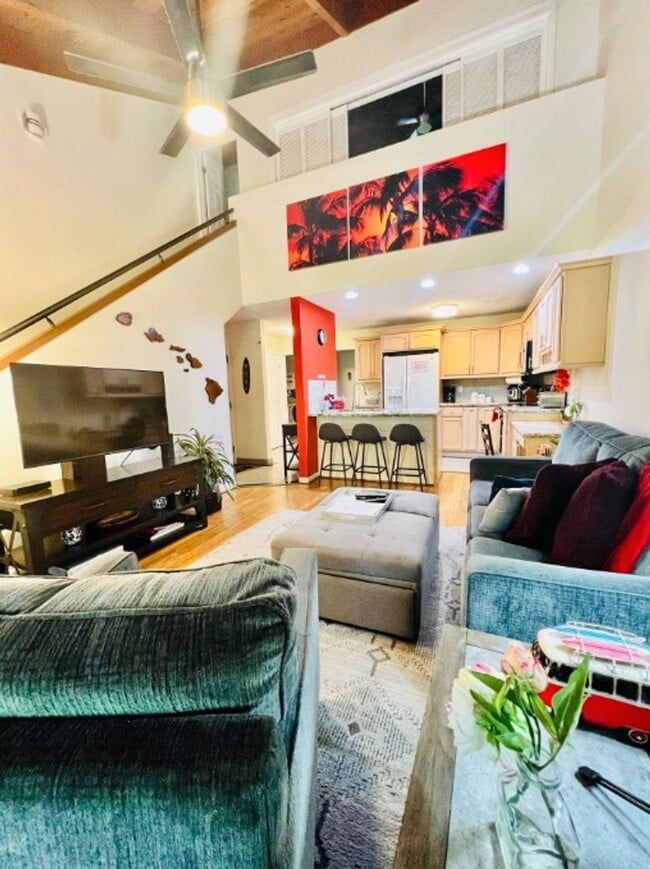 Building Photo - Spacious 2BR/2BA Condo with Garden View – ...