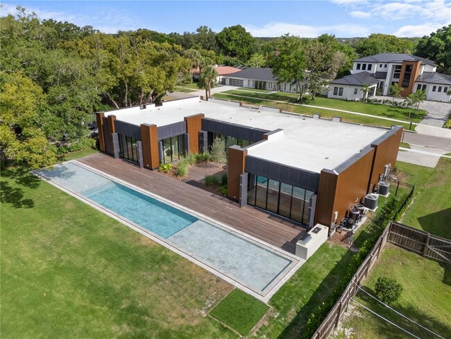 Building Photo - 8966 Easterling Dr