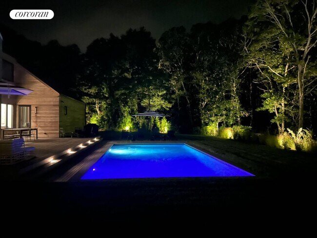 Building Photo - 24 Hedges Ln