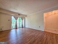 Building Photo - 7758 New Providence Dr