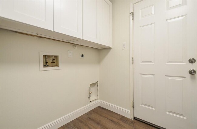 Building Photo - 21527 Black Opal Ln