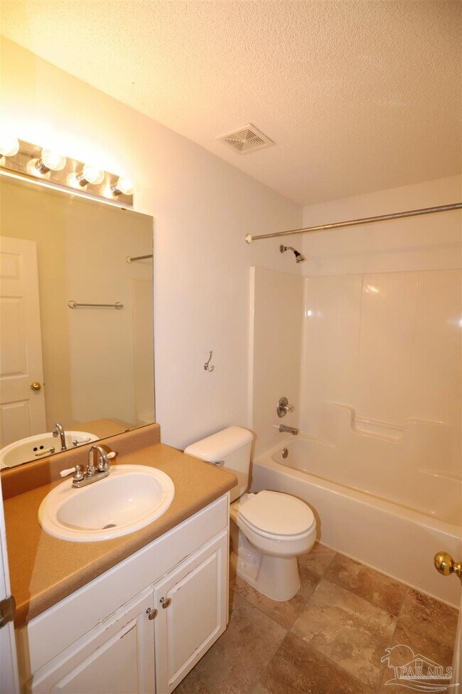 Building Photo - 5101 Chinook Ave