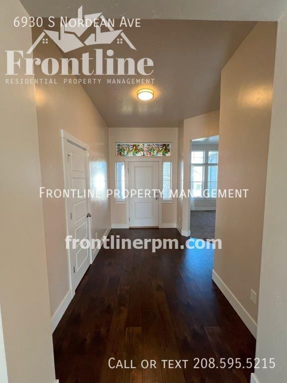 Building Photo - 6930 S Nordean Ave