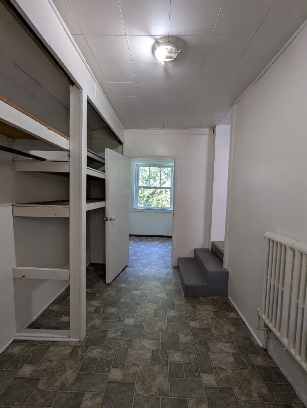Building Photo - 1310 Whaland Rd
