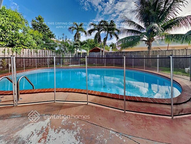 Building Photo - 12721 SW 147th St