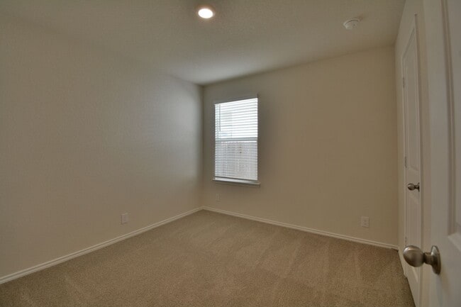 Building Photo - 2 Weeks Free Move-In Special! Charming Single-Story in Redbird Ranch | Open Layout, Private Suite...
