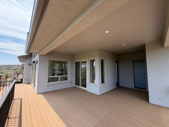 Building Photo - 1197 Sassaby Cir