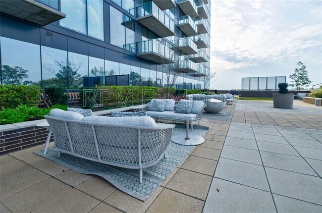 Building Photo - 788 West Marietta St NW