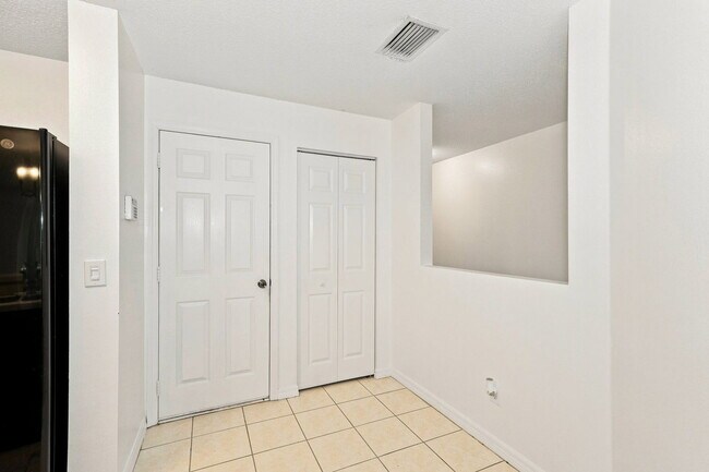 Building Photo - 4147 Winding River Way