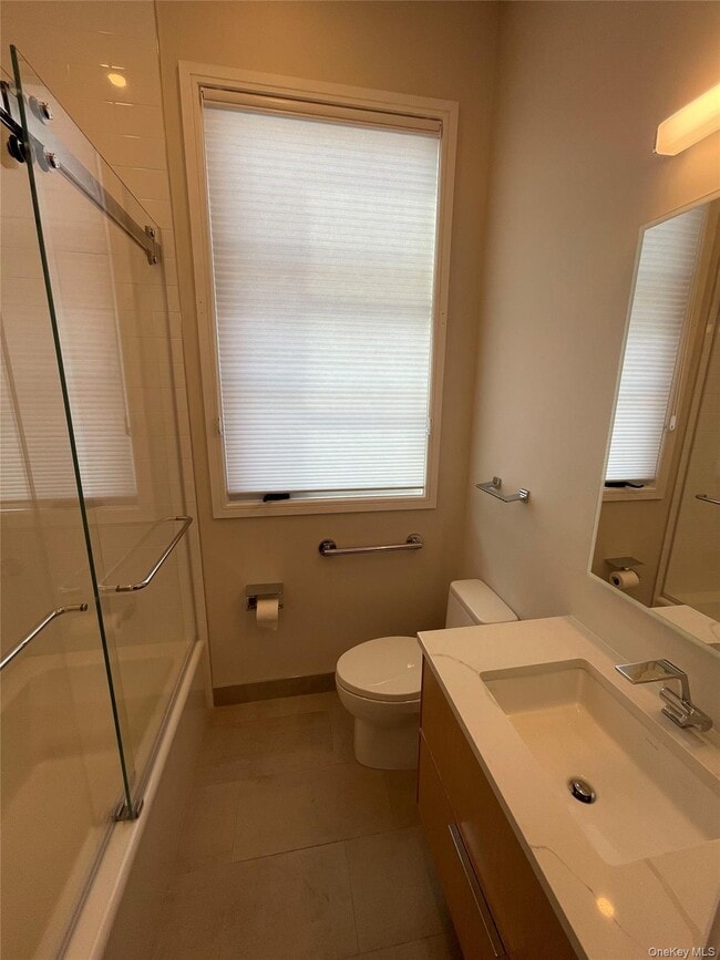 Building Photo - 55 Woodside Ave