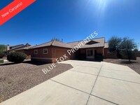 Building Photo - 270 E Shore Cliff Pl