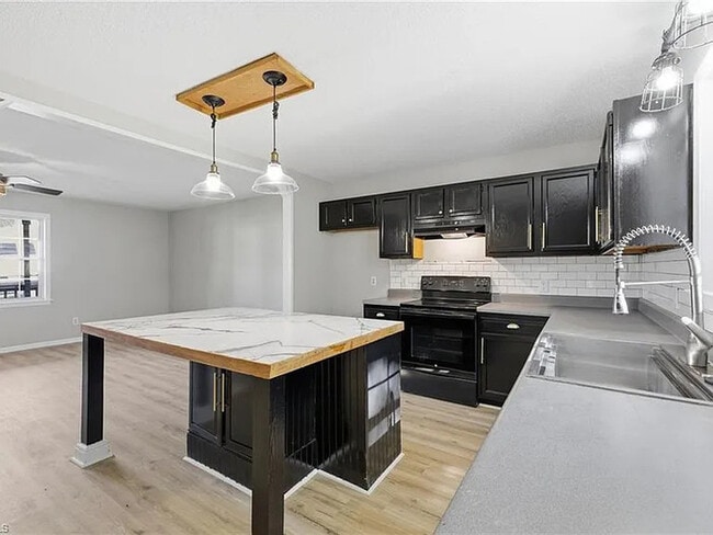 Building Photo - Build Equity Like a Homeowner – Lease to Own