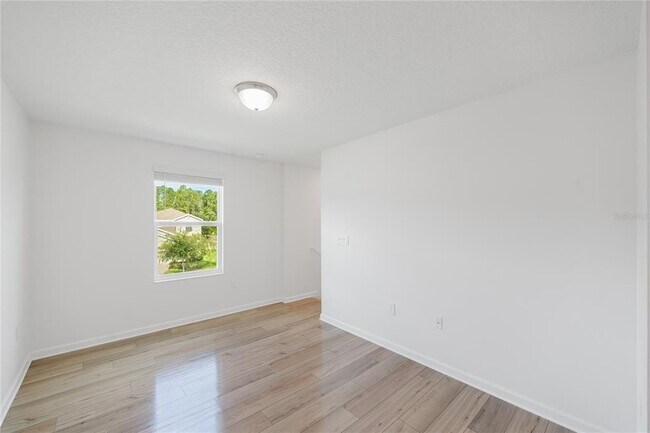 Building Photo - 2910 Black Birch Dr