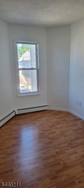 Building Photo - 557 Jackson Ave