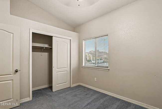Building Photo - 12809 Tierra Alexis Dr
