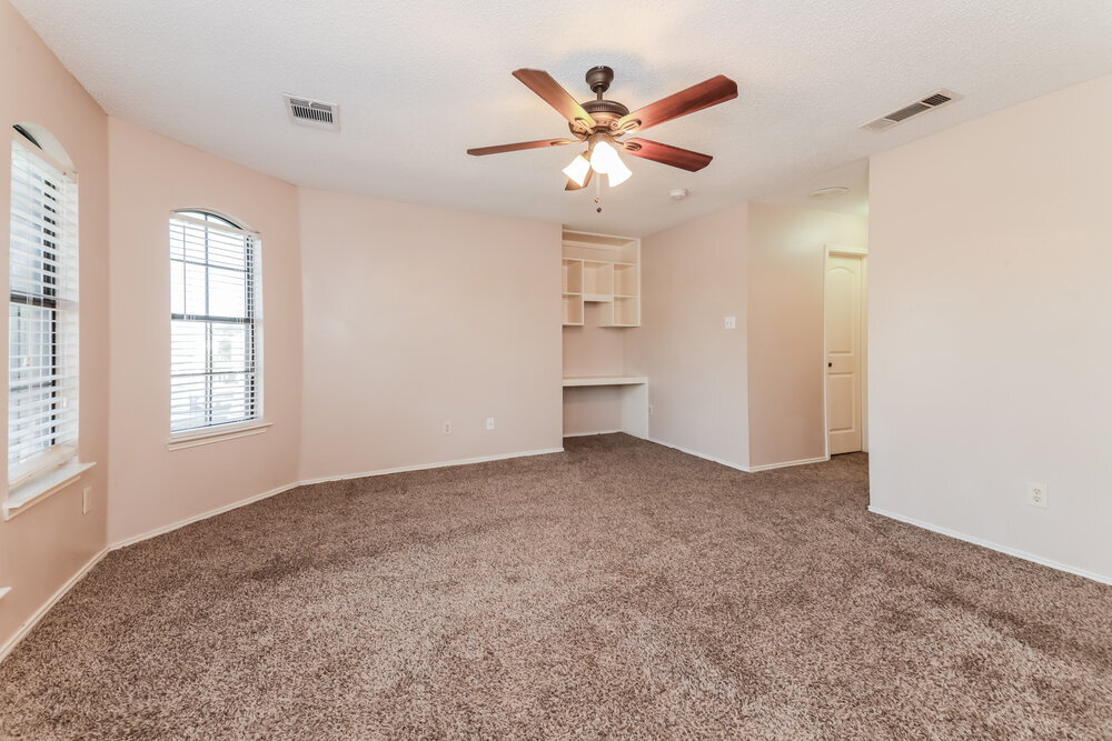 Building Photo - 5116 Waltham Ct