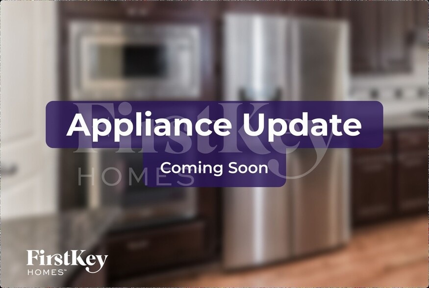 Building Photo - 305 NE Floresta Dr