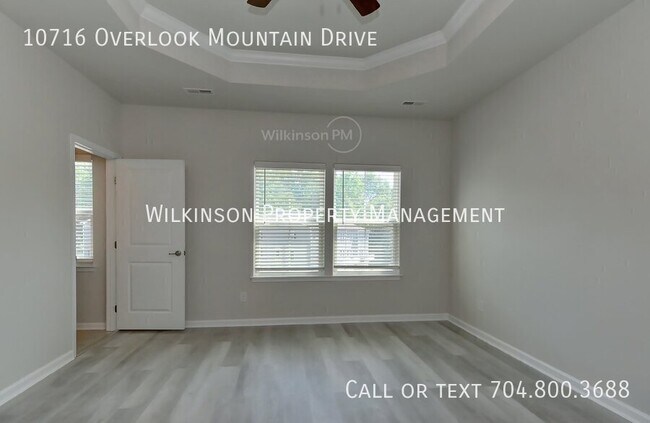 Building Photo - 10716 Overlook Mountain Dr