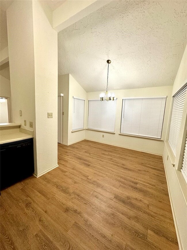 Building Photo - 3030 Sherborne St