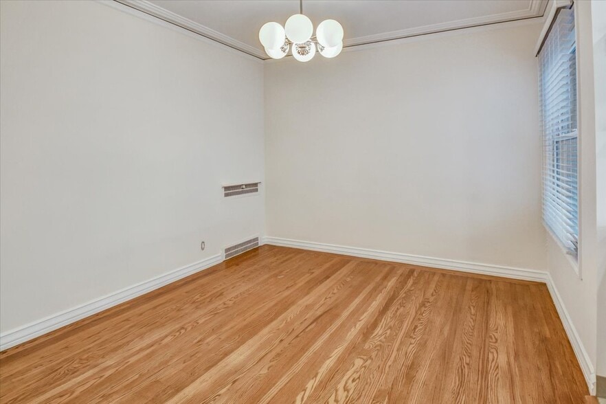 Building Photo - 3675 Fillmore St