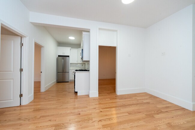 Building Photo - 24 Westland Ave