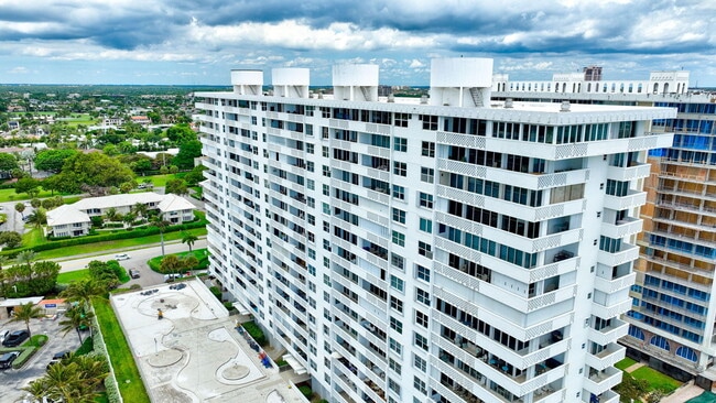 Building Photo - 1200 S Ocean Blvd