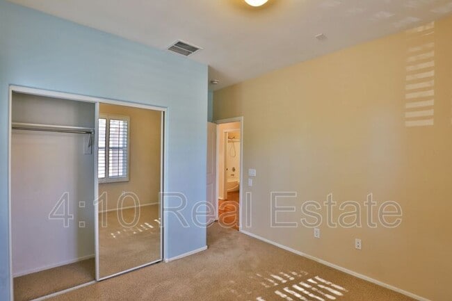 Building Photo - 4175 E Jasper Dr