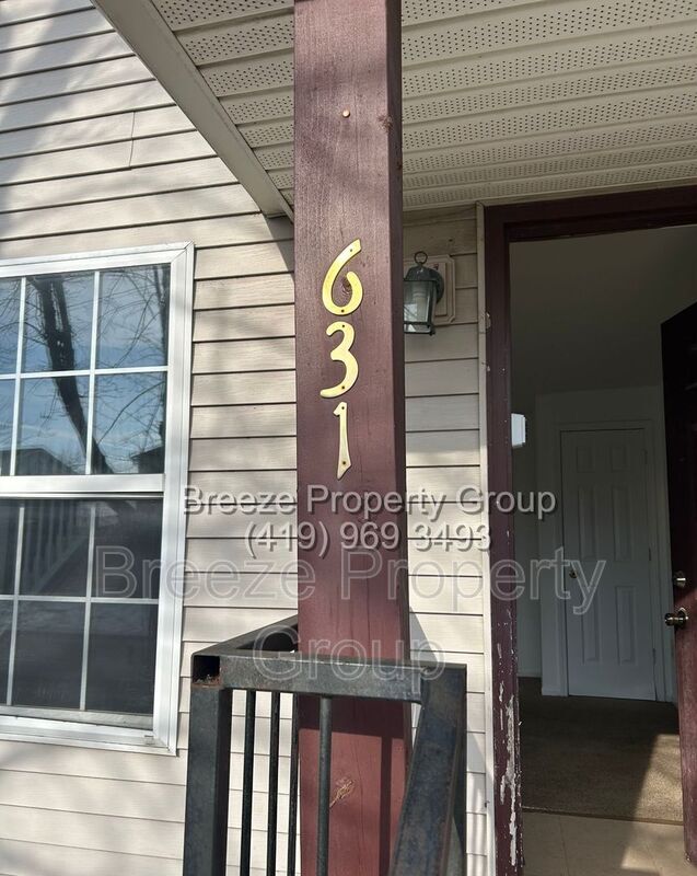 Building Photo - 631 Hope St