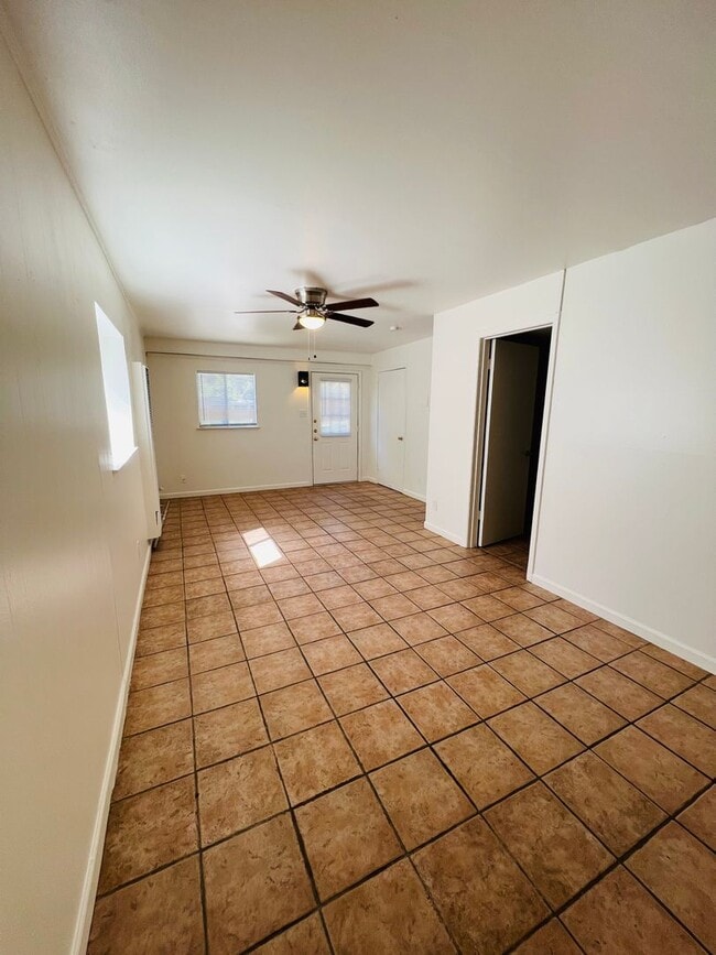 Building Photo - Cullen-1914