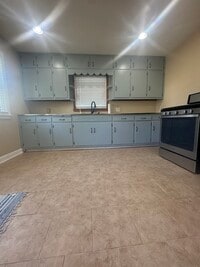 Building Photo - 603 Jefferson St