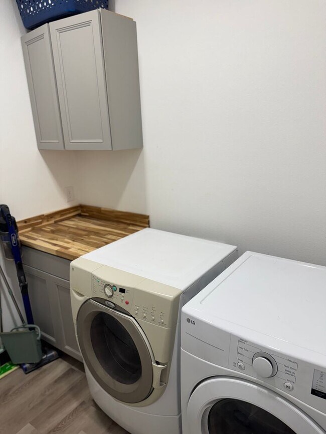 Building Photo - 211 S West - Merkel, TX