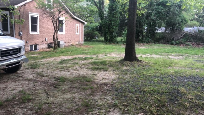 Building Photo - 1266 Toms River Rd