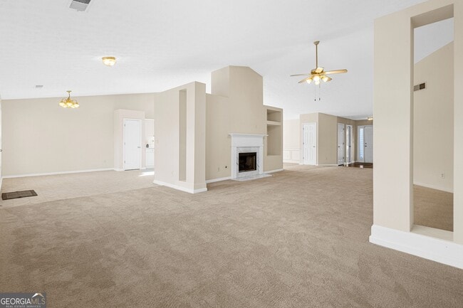 Building Photo - 3230 Kylay Ct NE